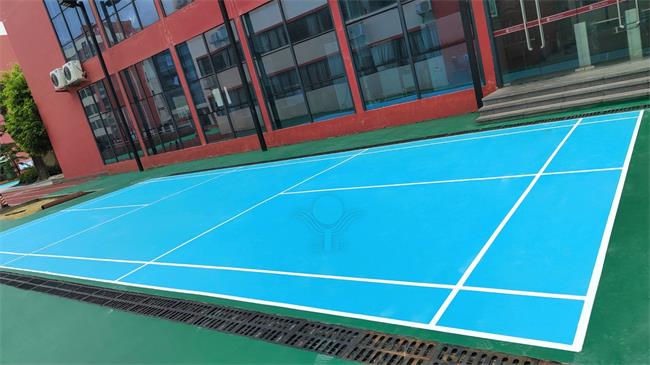 樓頂羽毛球場搭建：挑戰(zhàn)高空，享受運(yùn)動(dòng)樂趣